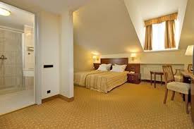 Luxe City Center Hotel