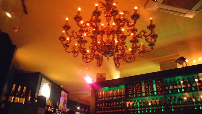 People Lounge